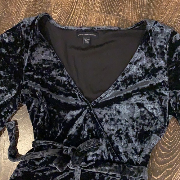 2 cute dresses - Picture 6 of 7